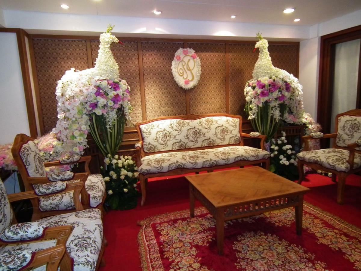 Dusit Hotel Sakon Nakhon Eksteriør bilde